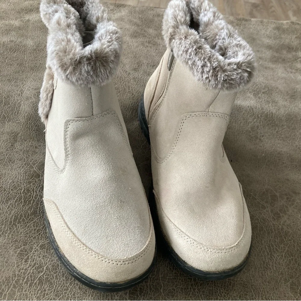 Khombu Iris Suede Winter Boot